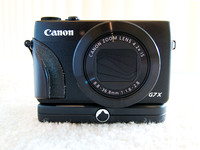 Canon G7X w/Grip and Case Comparison
